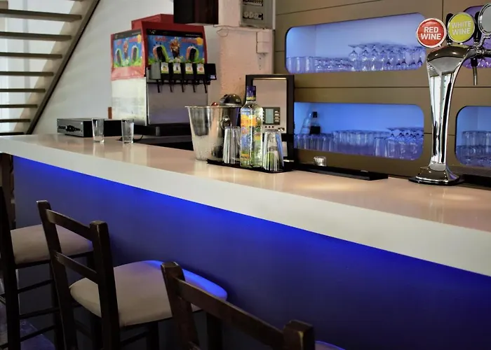 Apollon Hotel (Adults Only)
